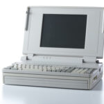 Toshiba Notebook T6400DX, 1992 (Fotos:T. Hartmann-Universitätsbibliothek Mainz)