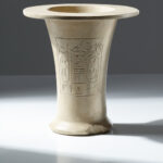 Vase mit der Titulatur Pepis II. (Foto: Thomas Hartmann, Universitätsbibliothek)